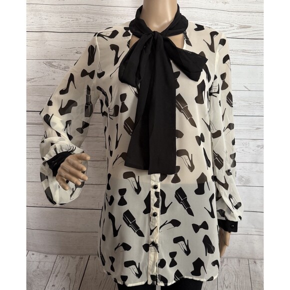 Kardashian Kollection Blouse Medium Sheer White Black Bow Heel Lipstick Print - Picture 1 of 13